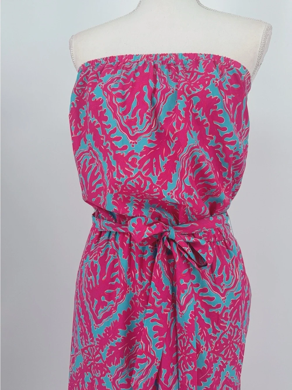 Lilly Pulitzer -Pink & Blue Underwater Coral Print Strapless Jumpsuit Sz S NWOT - Picture 4 of 8